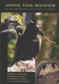 Animal Tool Behavior - The Use and Manufacture of Tools by Animals.pdf