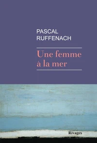 Une femme à la mer