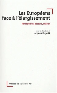 Les Européens face à l'élargissement