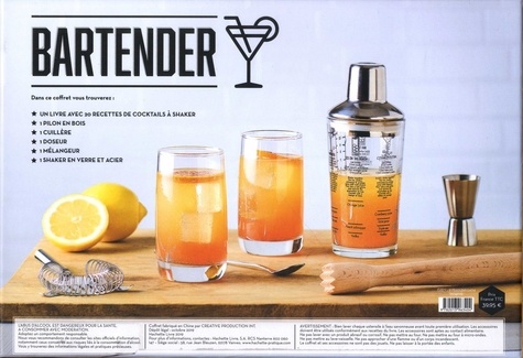 Coffret Bartender, Le kit du parfait mixologiste pour des cocktails made in U.S.A.. Le livre avec 1 pilon en bois, 1 cuillère, 1 doseur, 1 mélangeur, 1 shaker en verre et acier