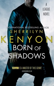 Sherrilyn Kenyon - Born Of Shadows - Number 4 in series.