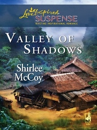 Shirlee McCoy - Valley of Shadows.