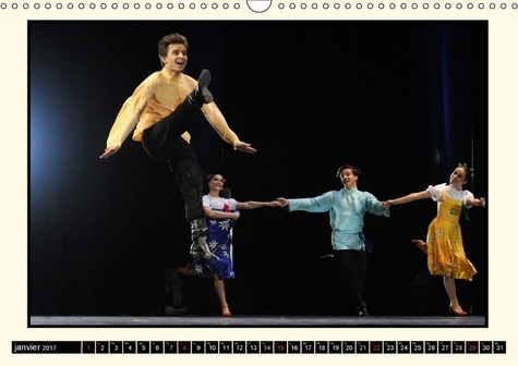 La magie Igor Moïsseïev. Ambassadeur officiel de la culture russe, le Ballet Igor Moïsseïev, était de passage à Nice en mars 2013. Calendrier mural A3 horizontal 2017