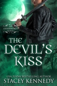  Stacey Kennedy - The Devil's Kiss - Otherworld, #3.
