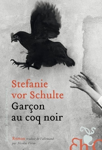 Garçon au coq noir