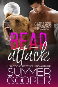  Summer Cooper - Bear Attack.