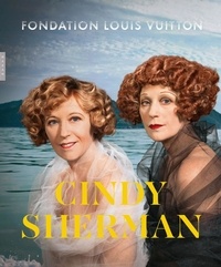 Suzanne Pagé et Marie-Laure Bernadac - Cindy Sherman - Fondation Louis Vuitton.