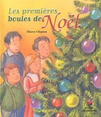 Les Premieres Boules De Noel