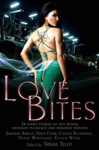 Love Bites. The Mammoth Book of Vampire Romance 2