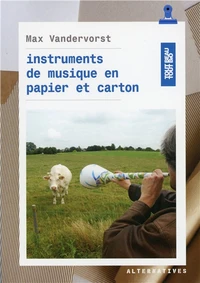 Instruments de musique en papier et carton