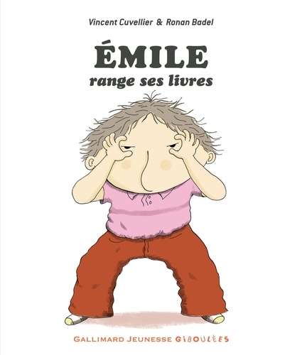 Emile  Emile range ses livres