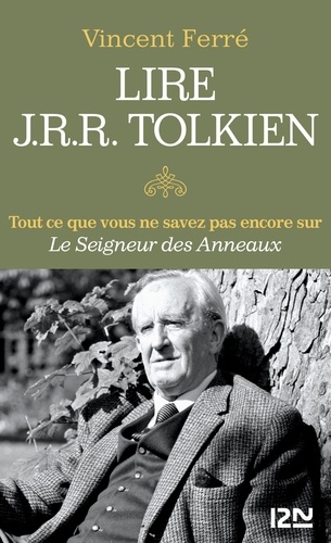 Lire J. R. R. Tolkien