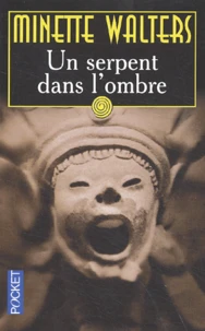 Un Serpent Dans L'Ombre