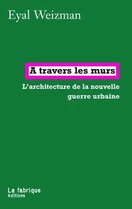 A travers les murs