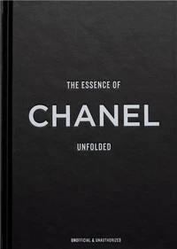 The Essence Of Chanel /anglais