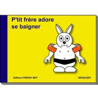 P'tit frère adore se baigner